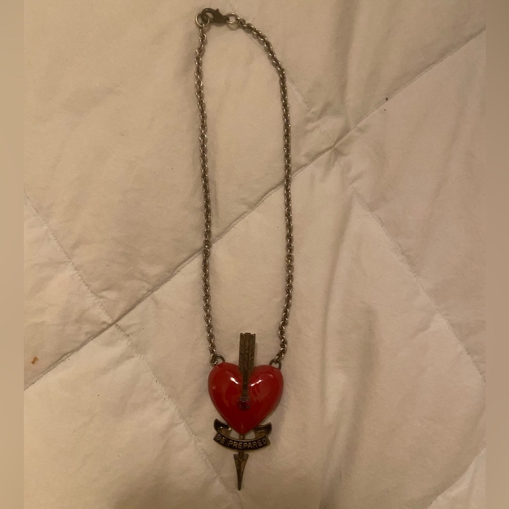 DE LUXE NYC/A'DAM Heart Pendant Necklace